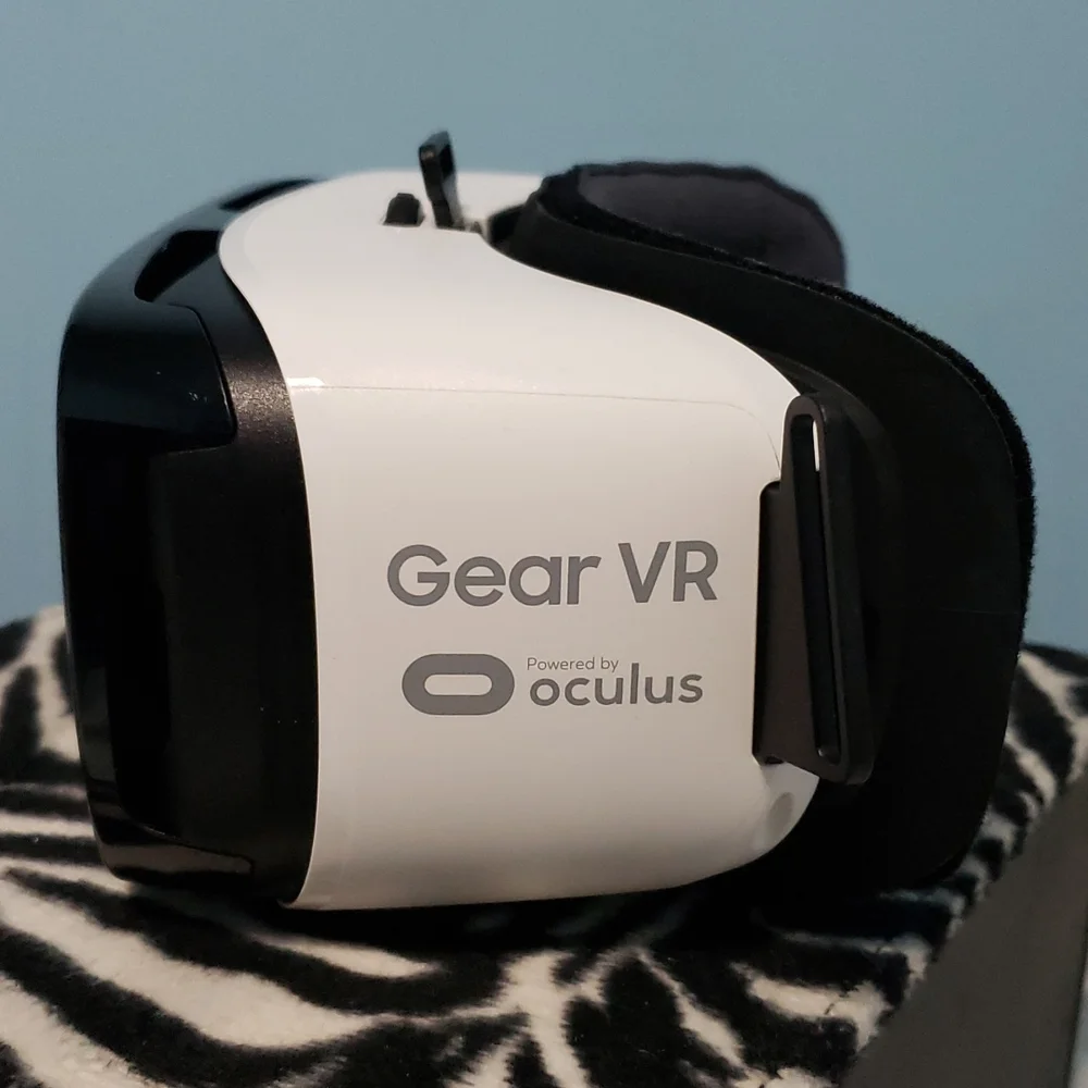 Samsung Gear VR Headset